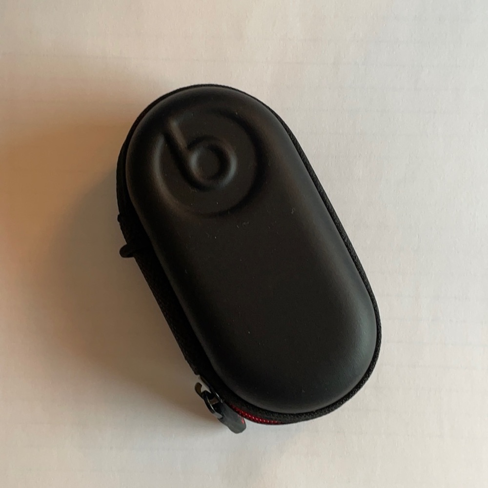 Beats Case w/ power cord